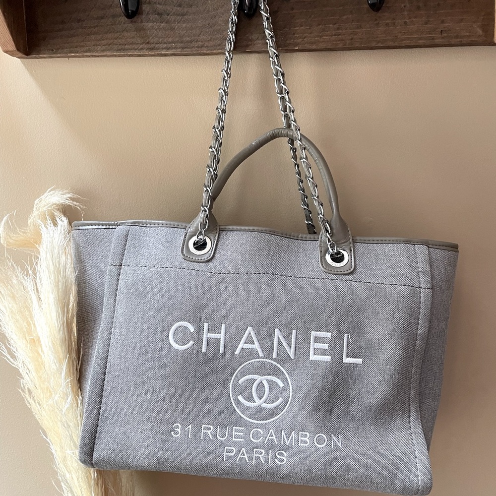 Beautiful Large Grey Bag
